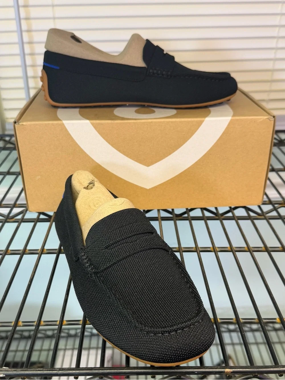 Rothy’s the daily driver shoe • black • womens sz 9